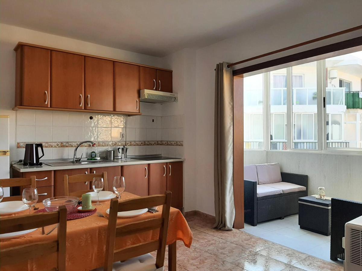 Perfectly Located Apartment With Pool 美洲海滩 外观 照片